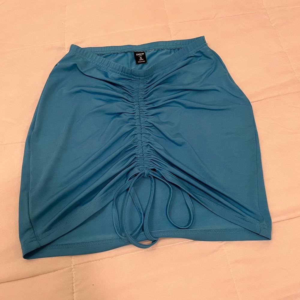 blue skirt
